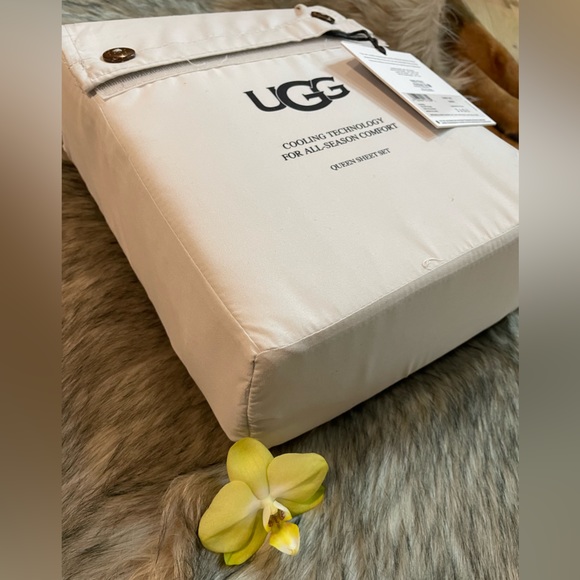 UGG Bedding Ugg Queen Cooling Sheets Brand New Poshmark